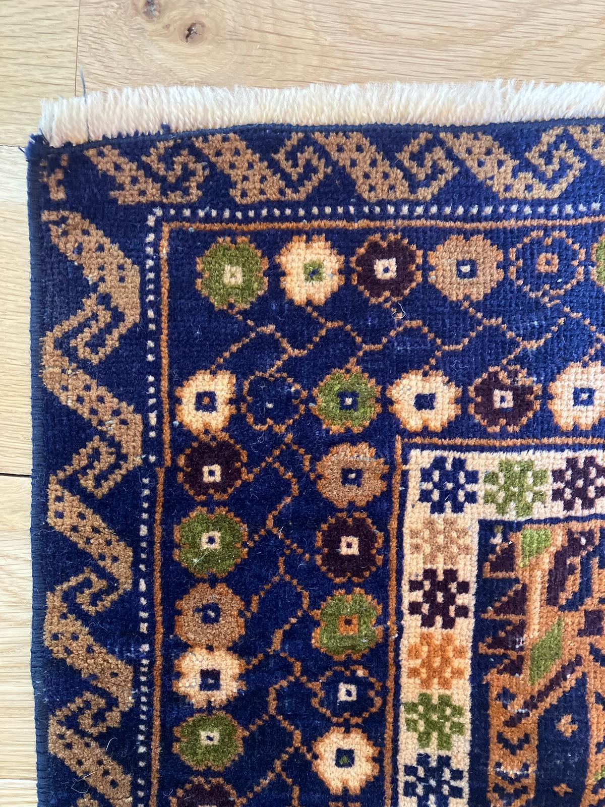 Handmade Vintage Turkoman Medium Rug 3'10" X 6'