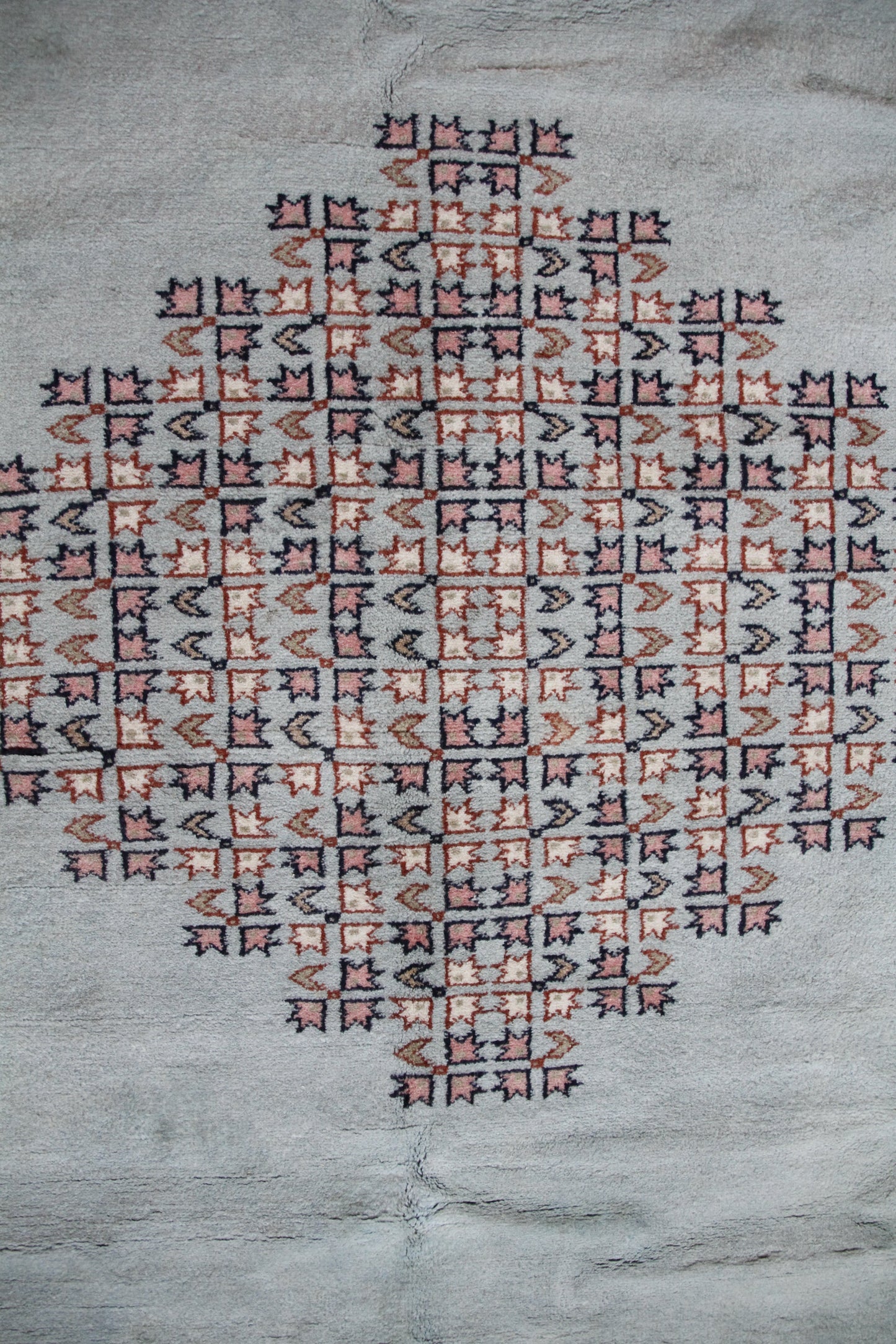 Handmade Vintage Turkish Medium Rug 5'5" X 7'8"