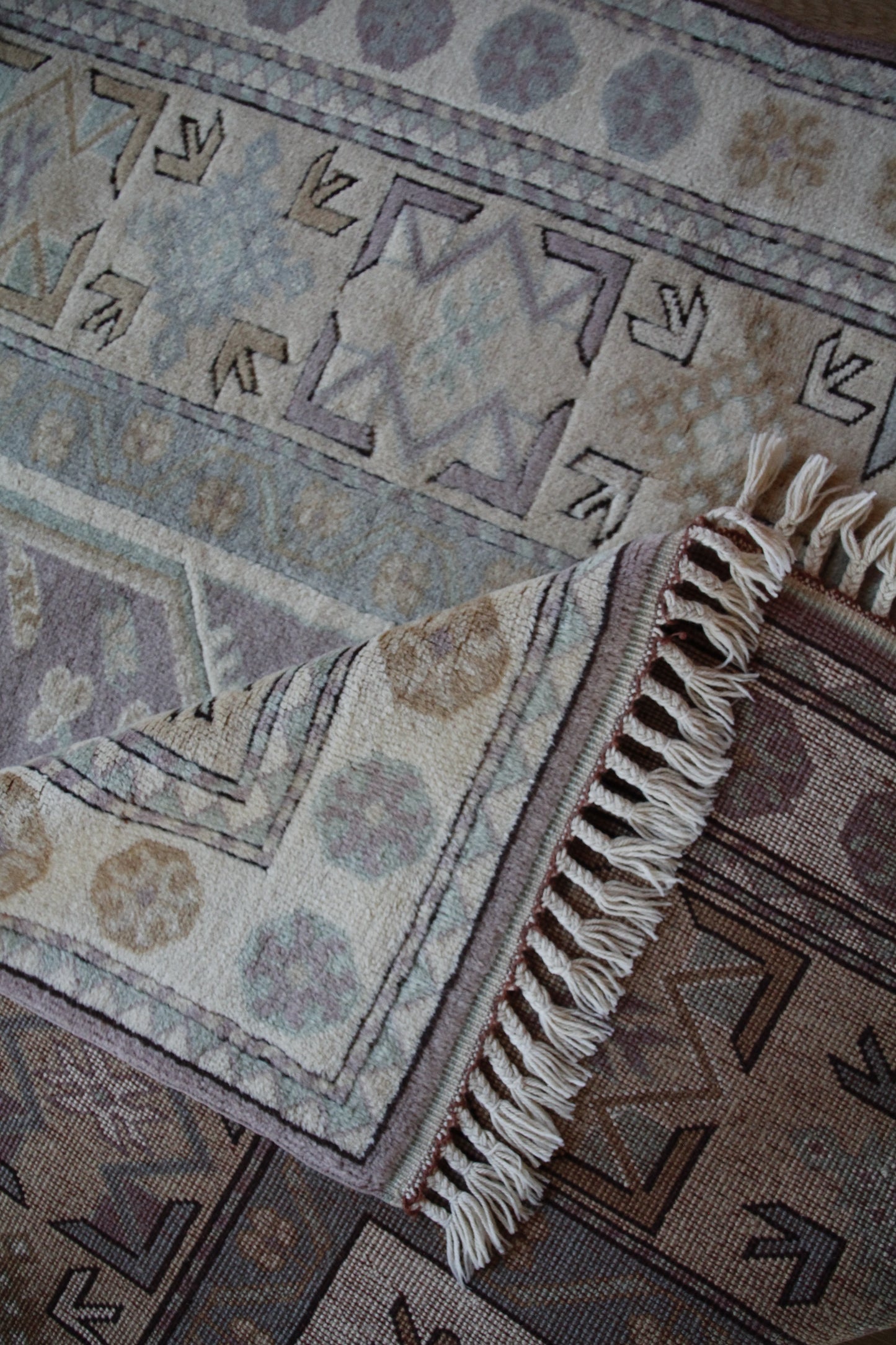 Handmade Vintage Turkish Medium Rug 5'5" X 8'2"