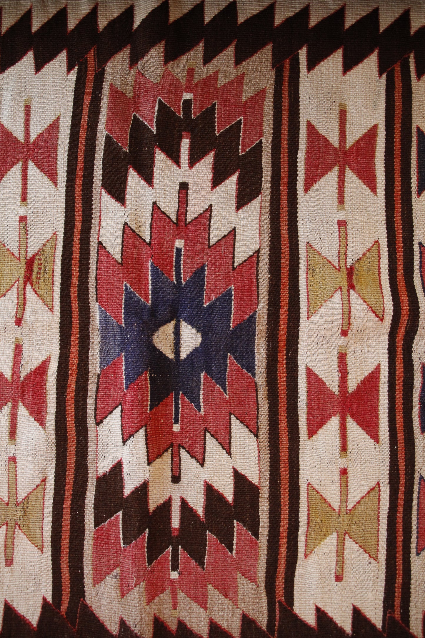 Handmade Vintage Turkish Small Kilim 2'9" X 4'8"