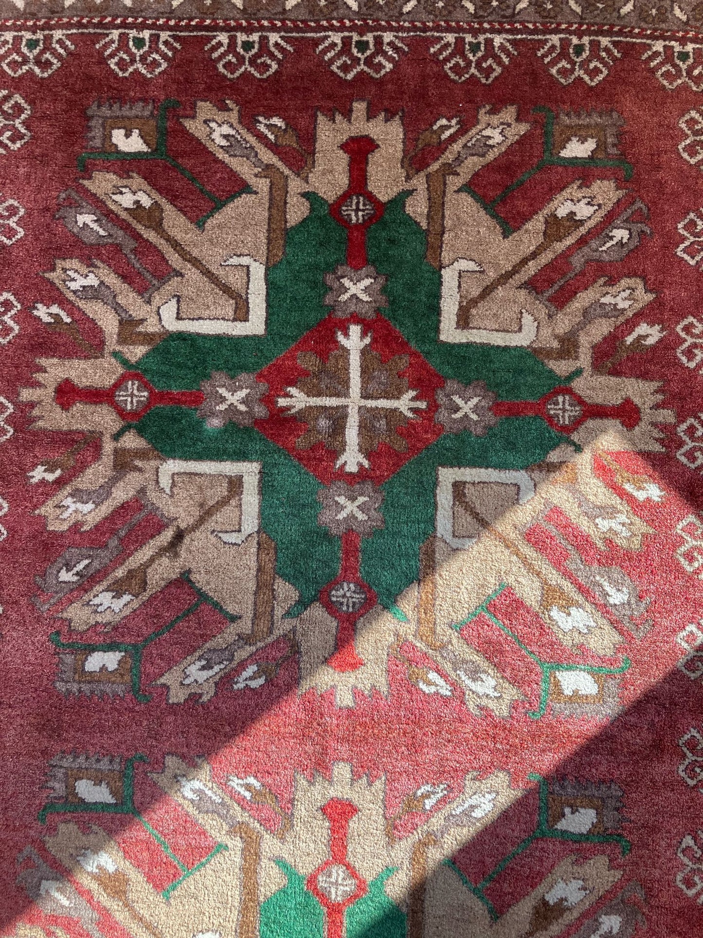 Handmade Vintage Turkish Medium Rug 5' X 7'5"