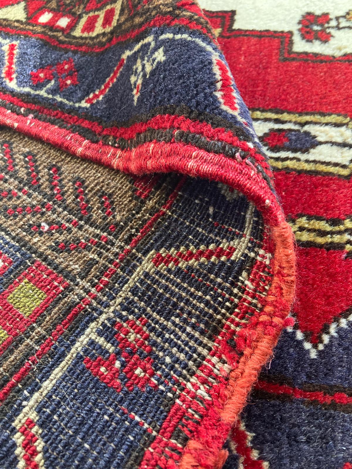 Handmade Vintage Turkish Medium Rug 4'6" X 7'10"