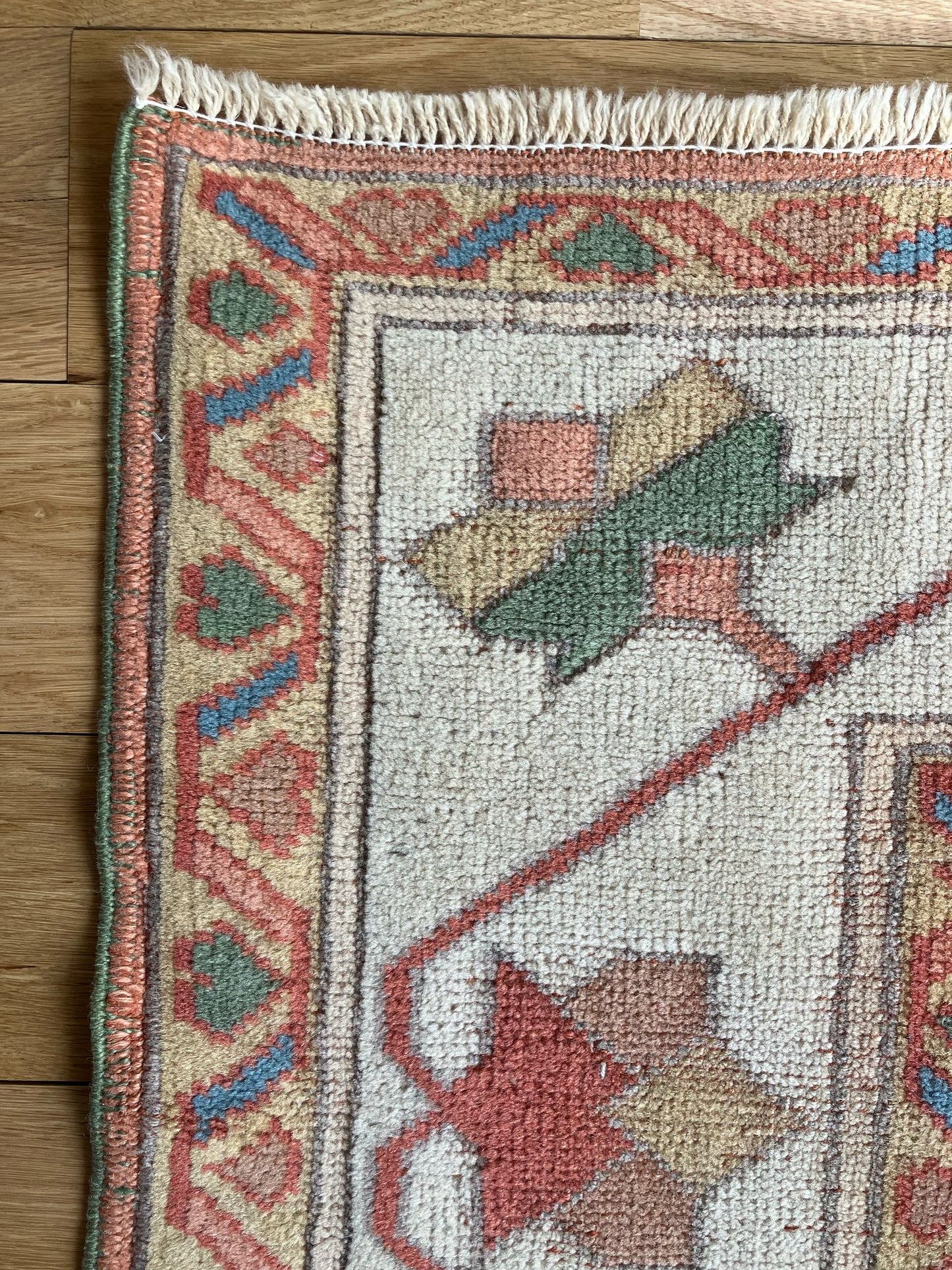 Handmade Vintage Turkish Medium Rug 4'11" X 6'