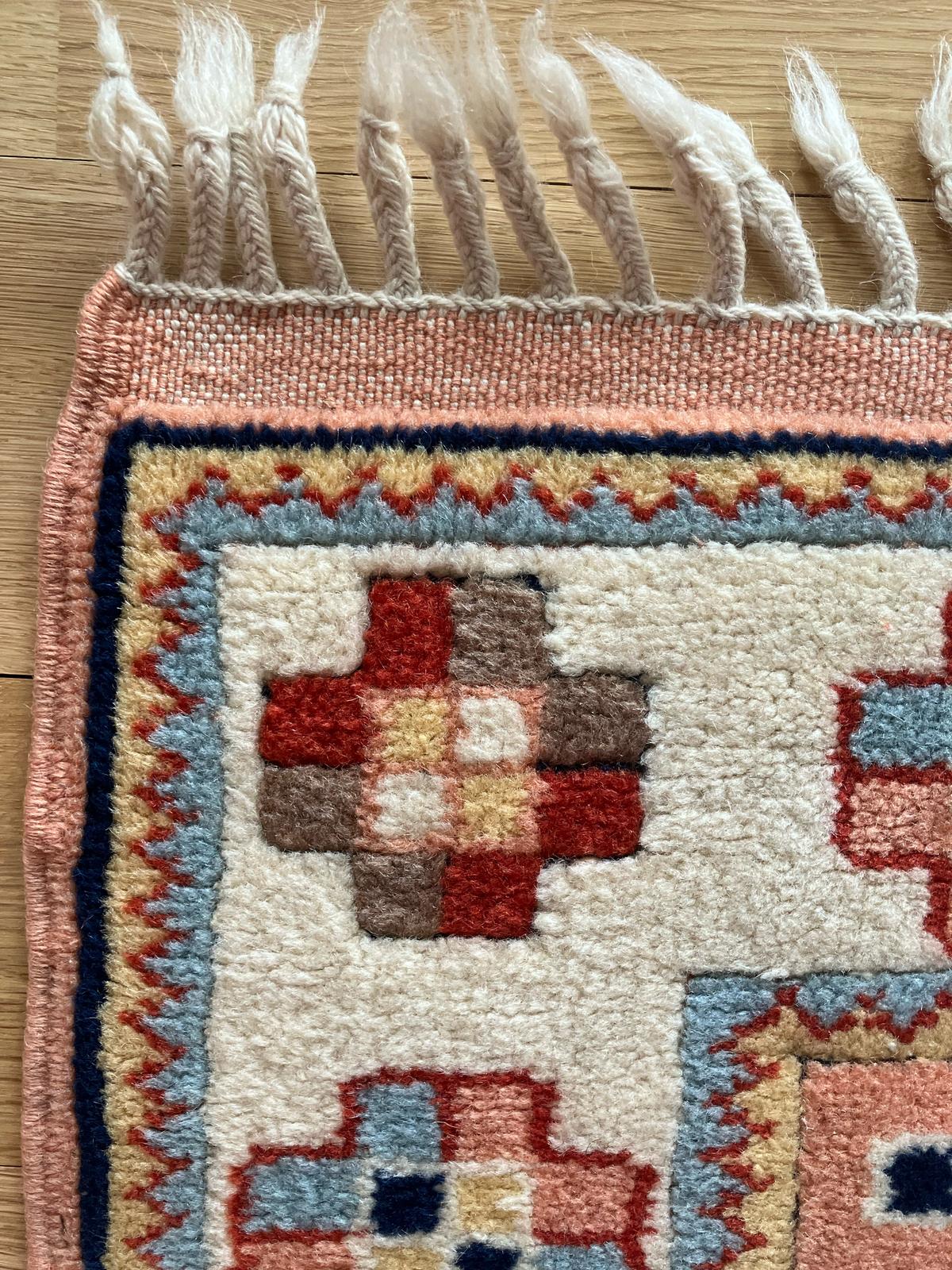 Handmade Vintage Turkish Small Rug 2'8" X 4'9"