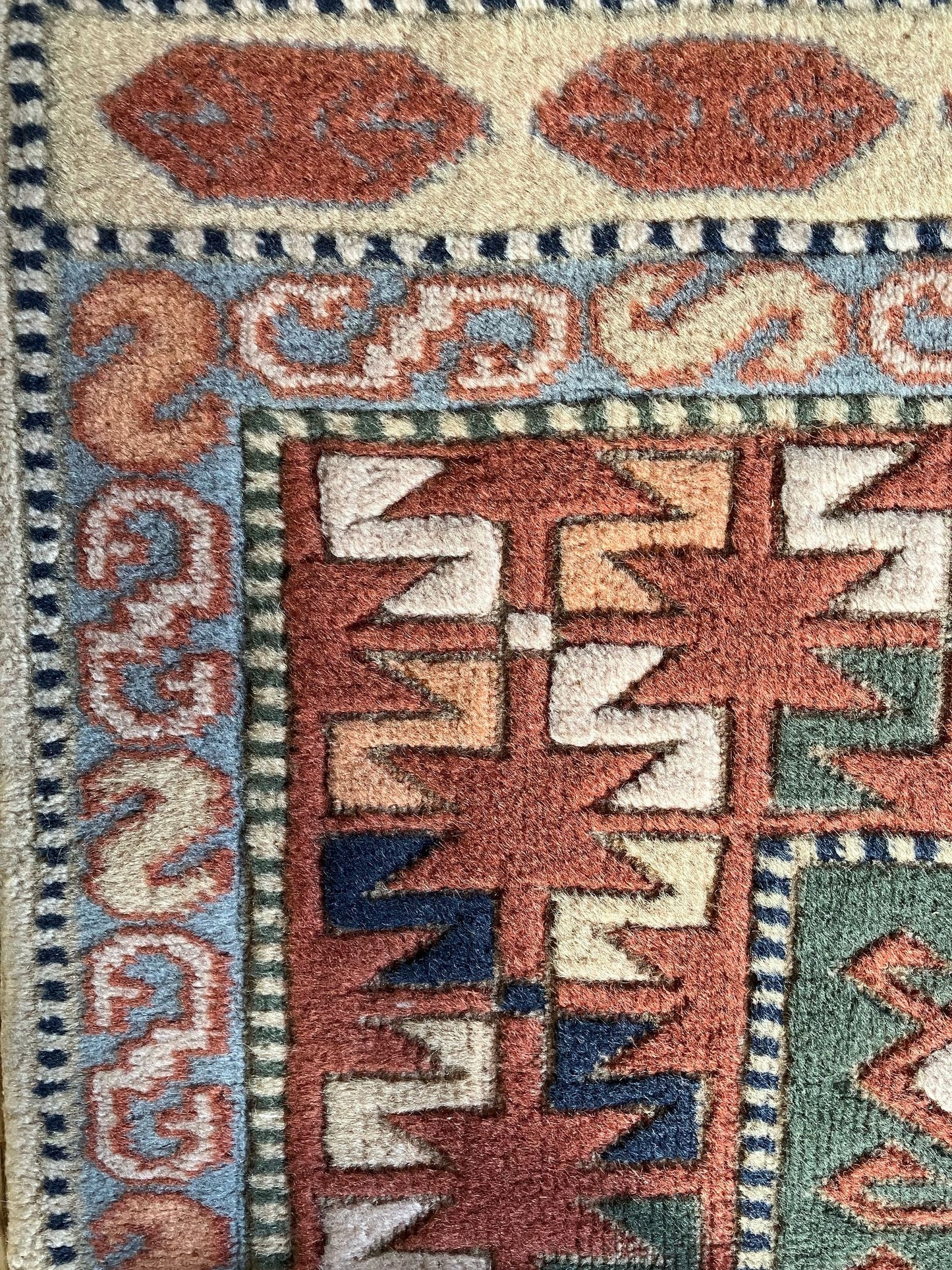 Handmade Vintage Turkish Medium Rug 4'2" X 7'4"