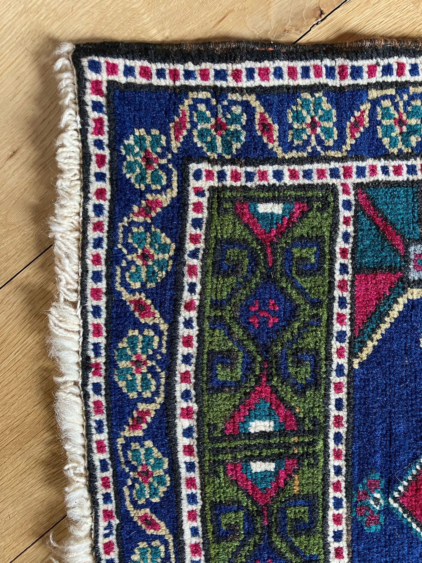 Handmade Vintage Turkish Entryway Rug 1'9" X 3'10"