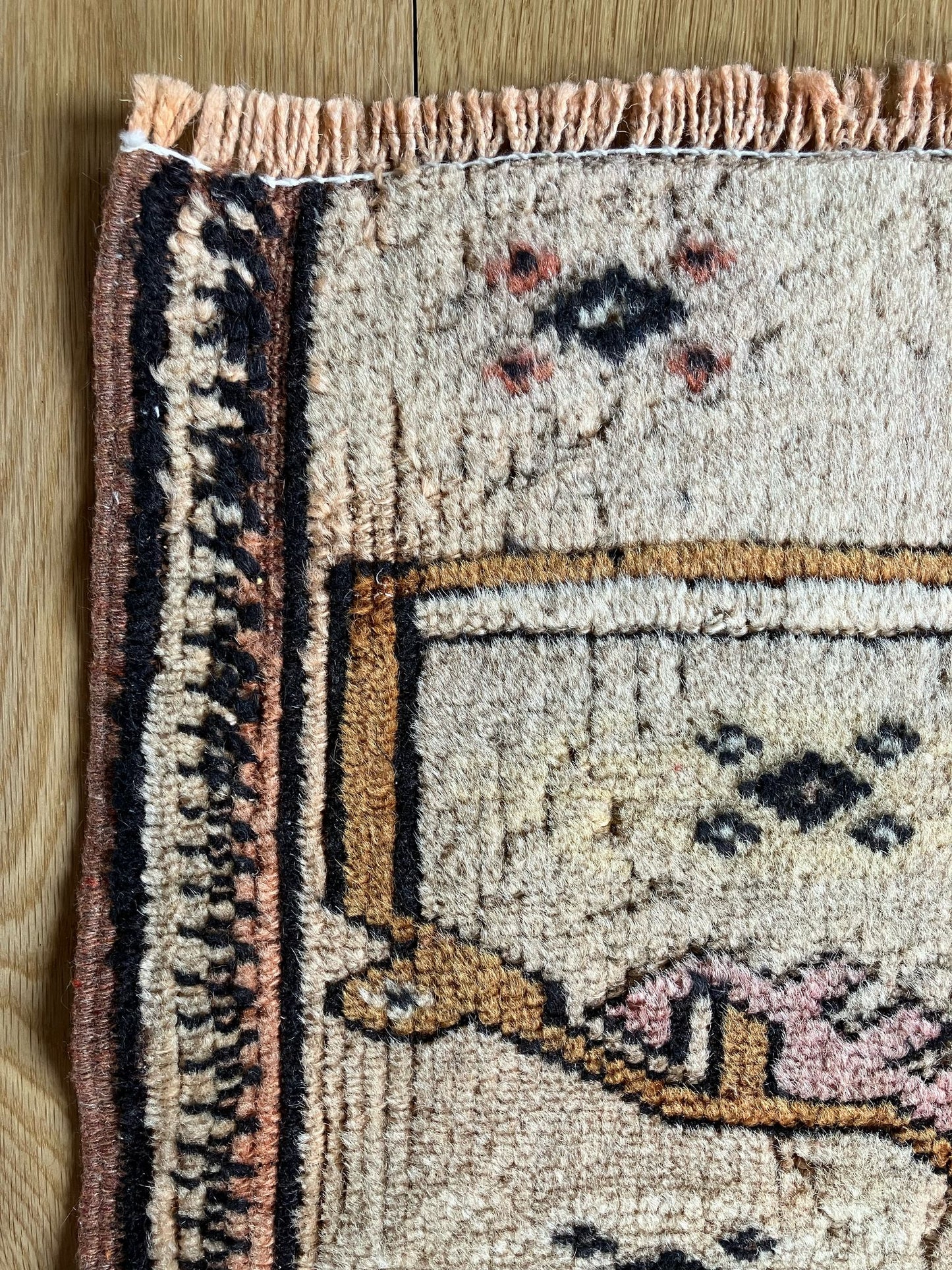 Handmade Vintage Turkish Small Rug 2'5" X 5'8"