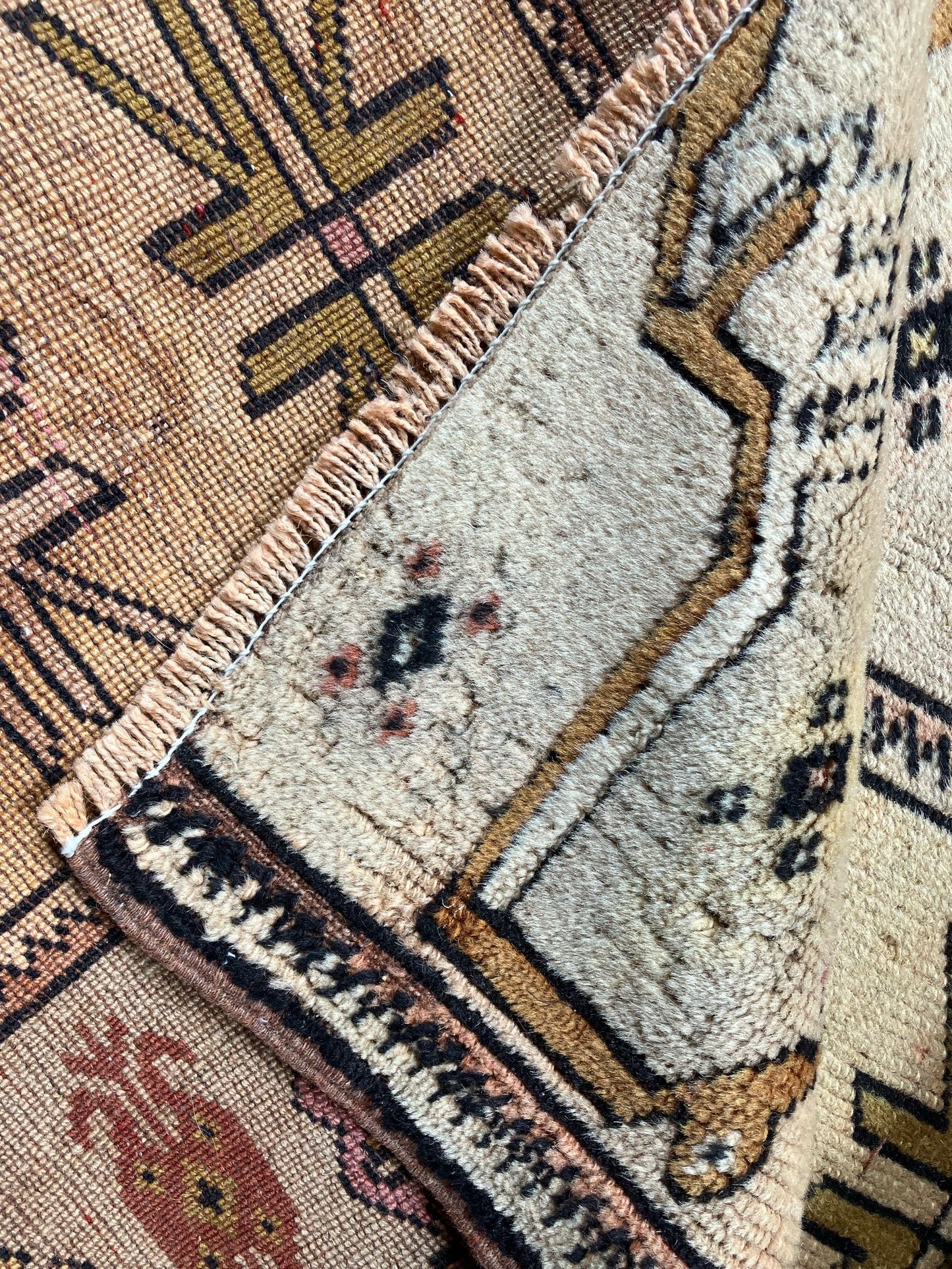 Handmade Vintage Turkish Small Rug 2'5" X 5'8"