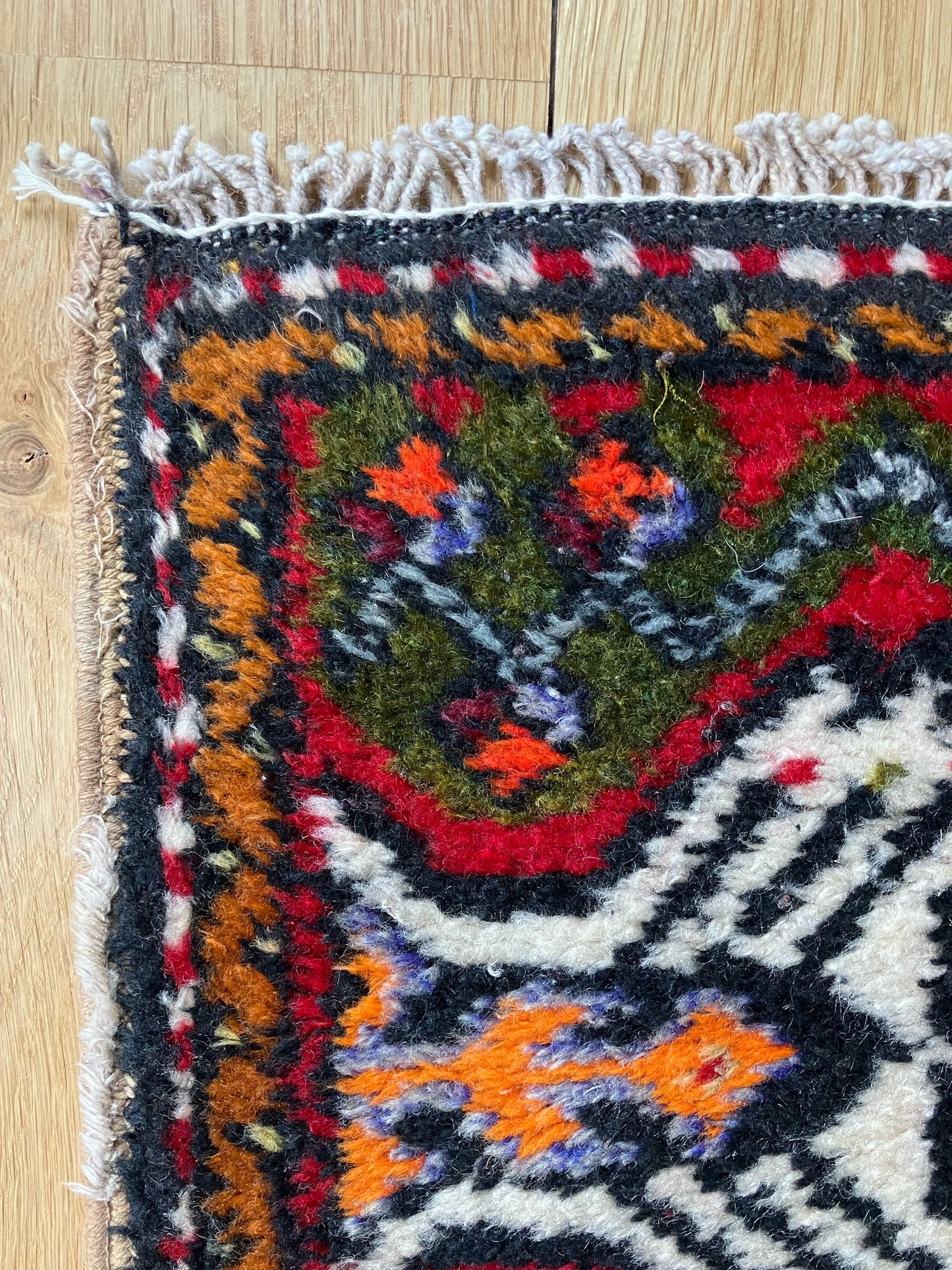 Handmade Vintage Turkish Entryway Rug 1'9" X 3'1"