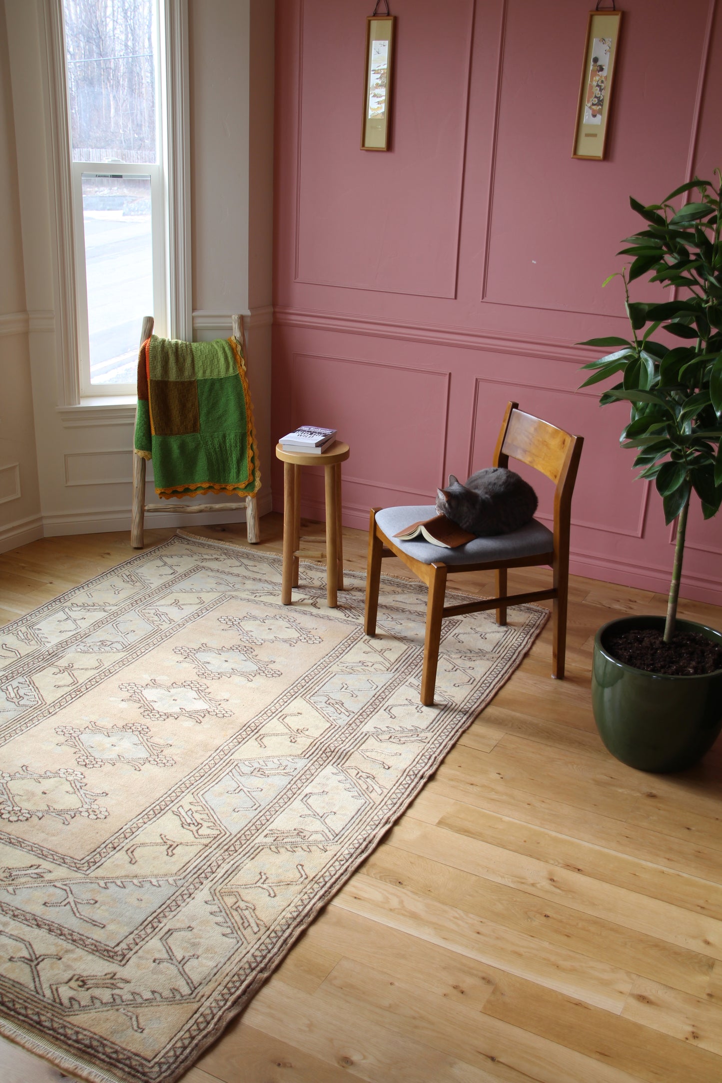 Handmade vintage Turkish medium rug made of 100% wool, featuring beige color.