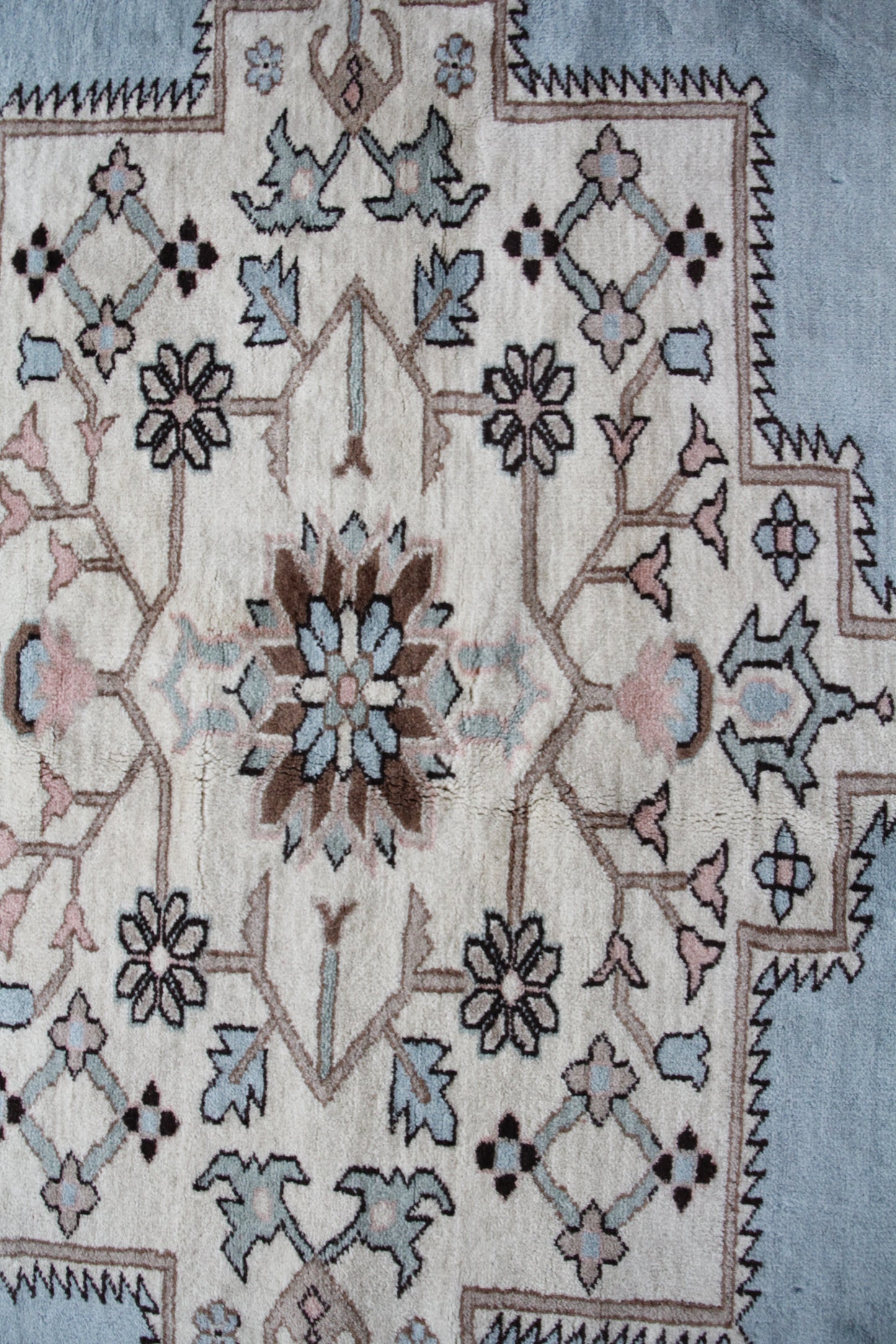 Handmade Vintage Turkish Large Rug 7'10" X 10'1"