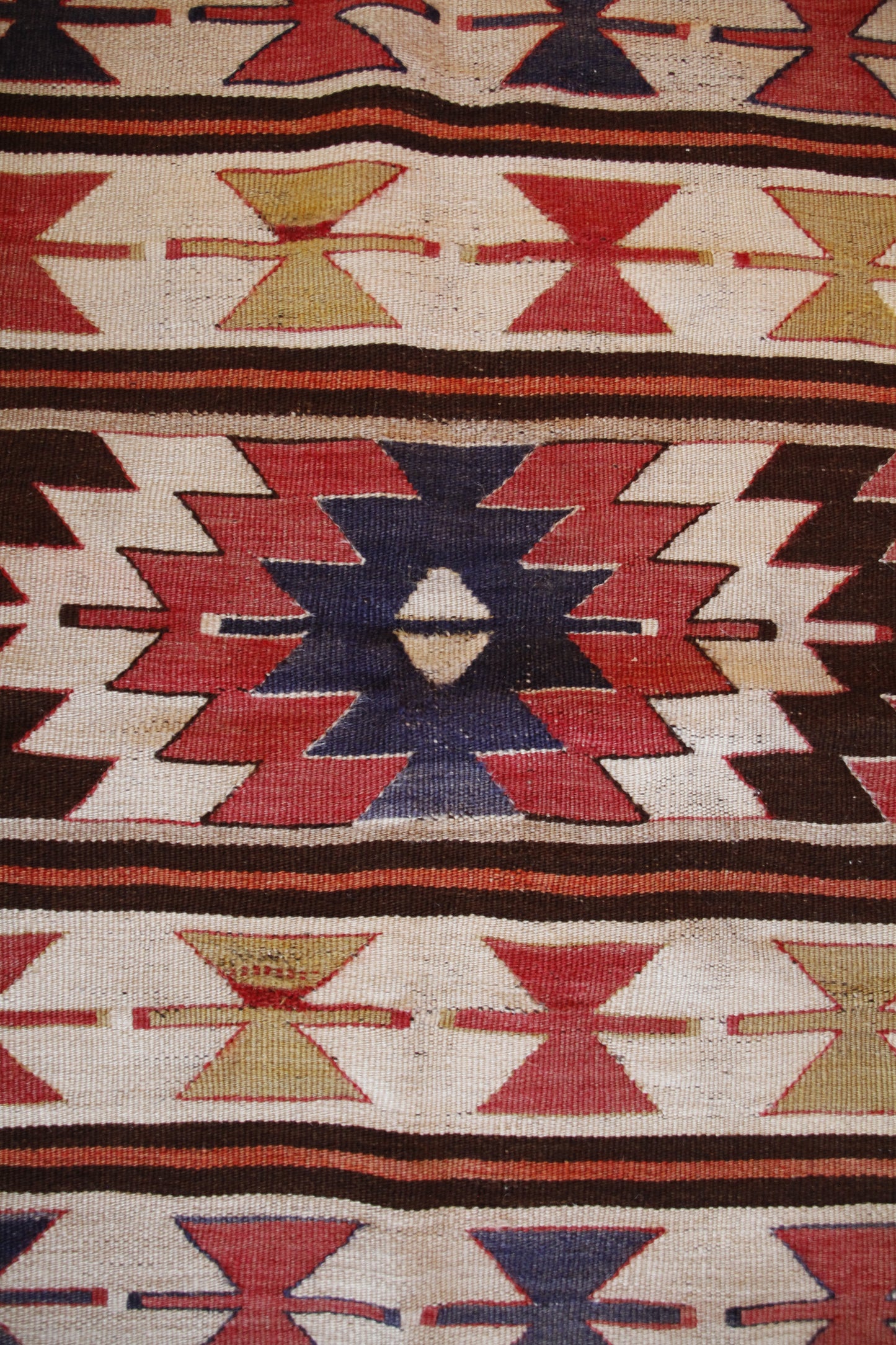 Handmade Vintage Turkish Small Kilim 2'9" X 4'8"