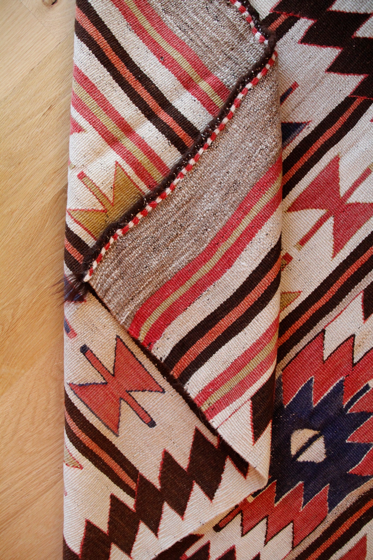 Handmade Vintage Turkish Small Kilim 2'9" X 4'8"