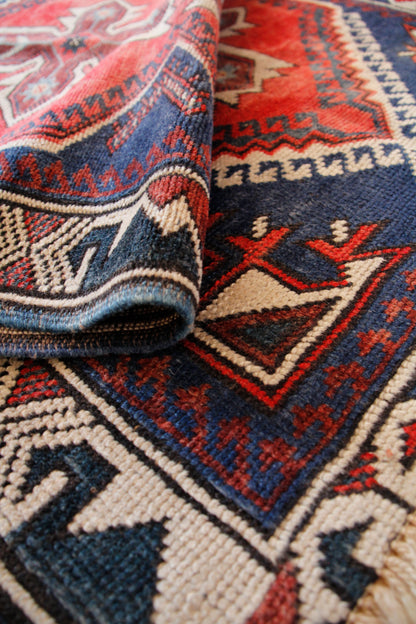 Handmade Vintage Turkish Small Rug 2'6" X 3'9"
