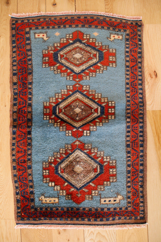 Handmade Vintage Turkish Entryway Rug 1'9" X 2'11"