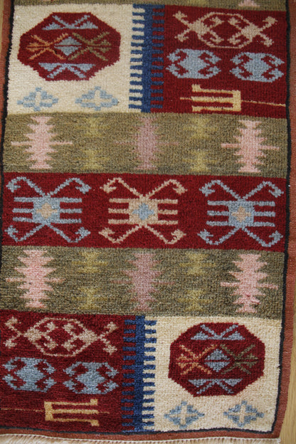 Handmade Vintage Turkish Entryway Rug 1'5" X 3'8"