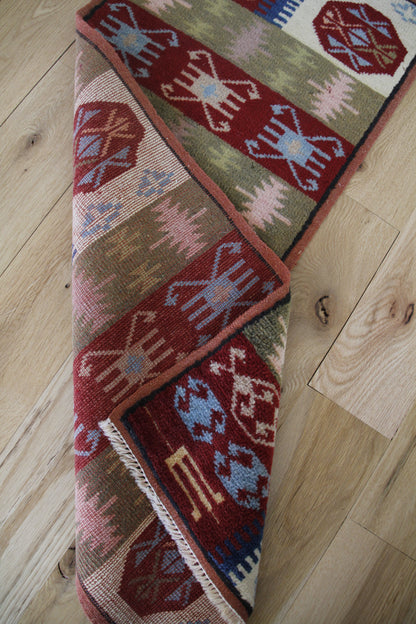 Handmade Vintage Turkish Entryway Rug 1'5" X 3'8"