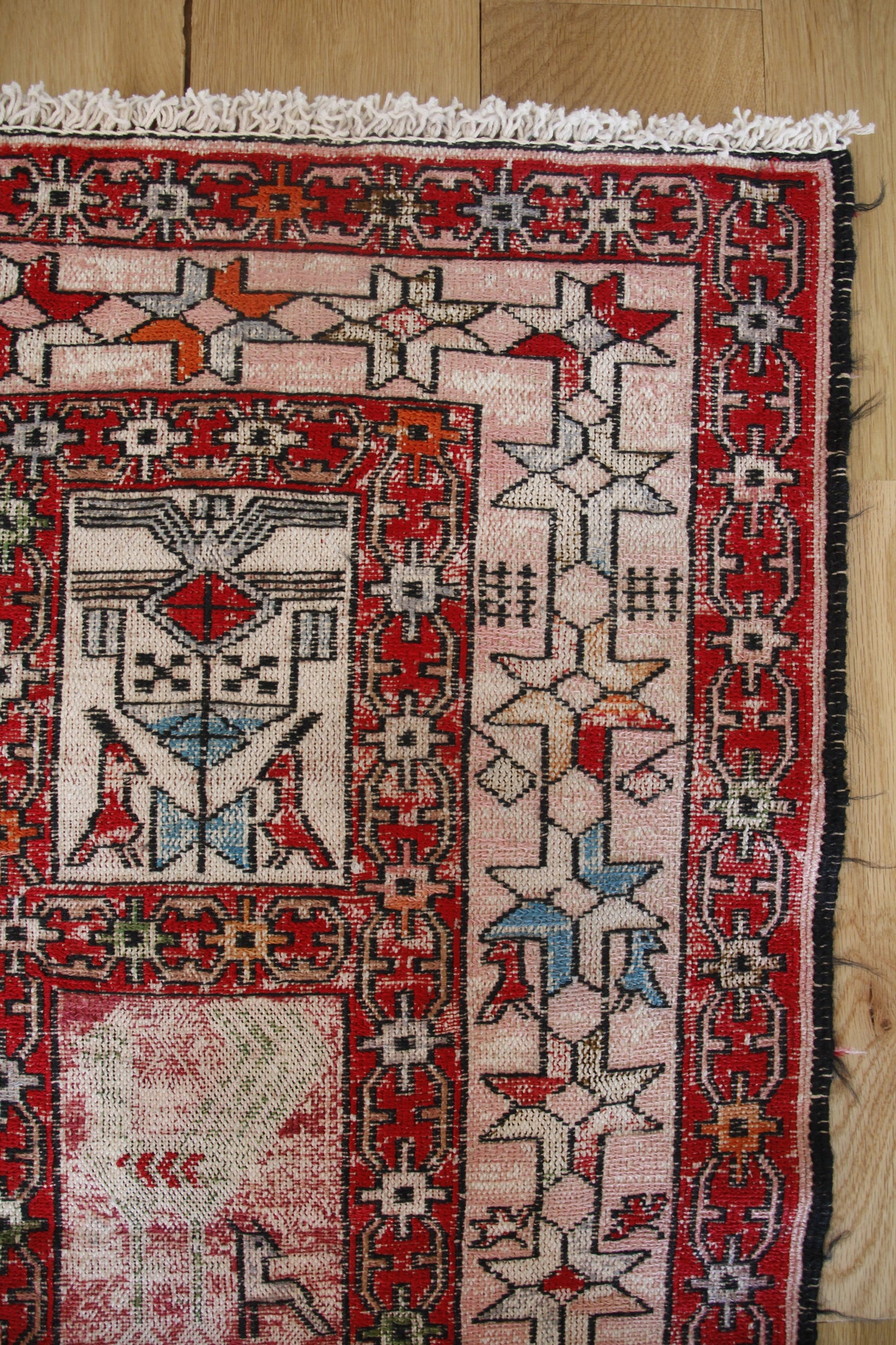 Handmade Vintage Persian Small Rug 2'4" X 3'2"