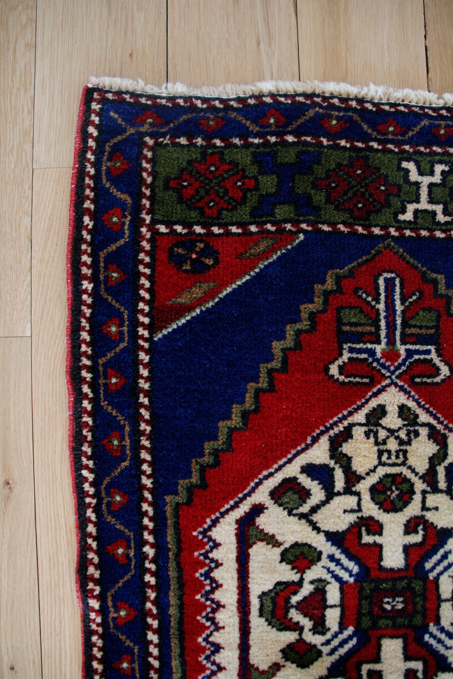 Handmade Vintage Turkish Entryway Rug 1'10" X 3'3"