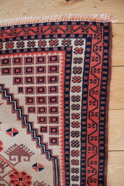 Handmade Vintage Turkish Small Rug 2'5" X 4'4"