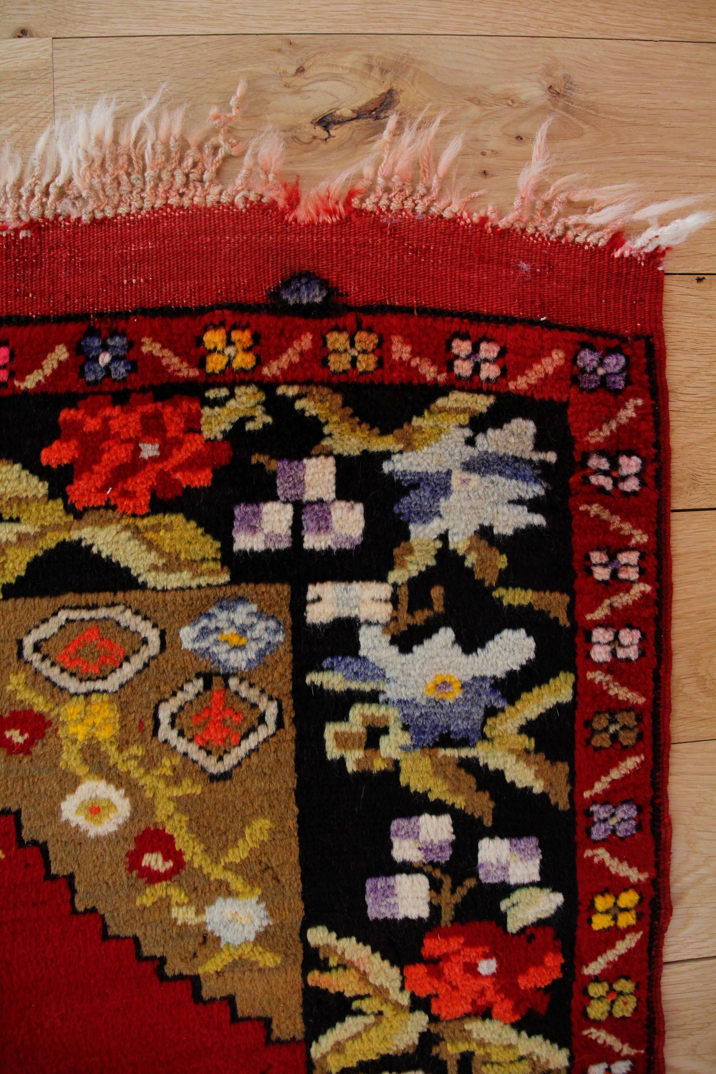 Handmade Vintage Turkish Small Rug 2'8" X 4'3"