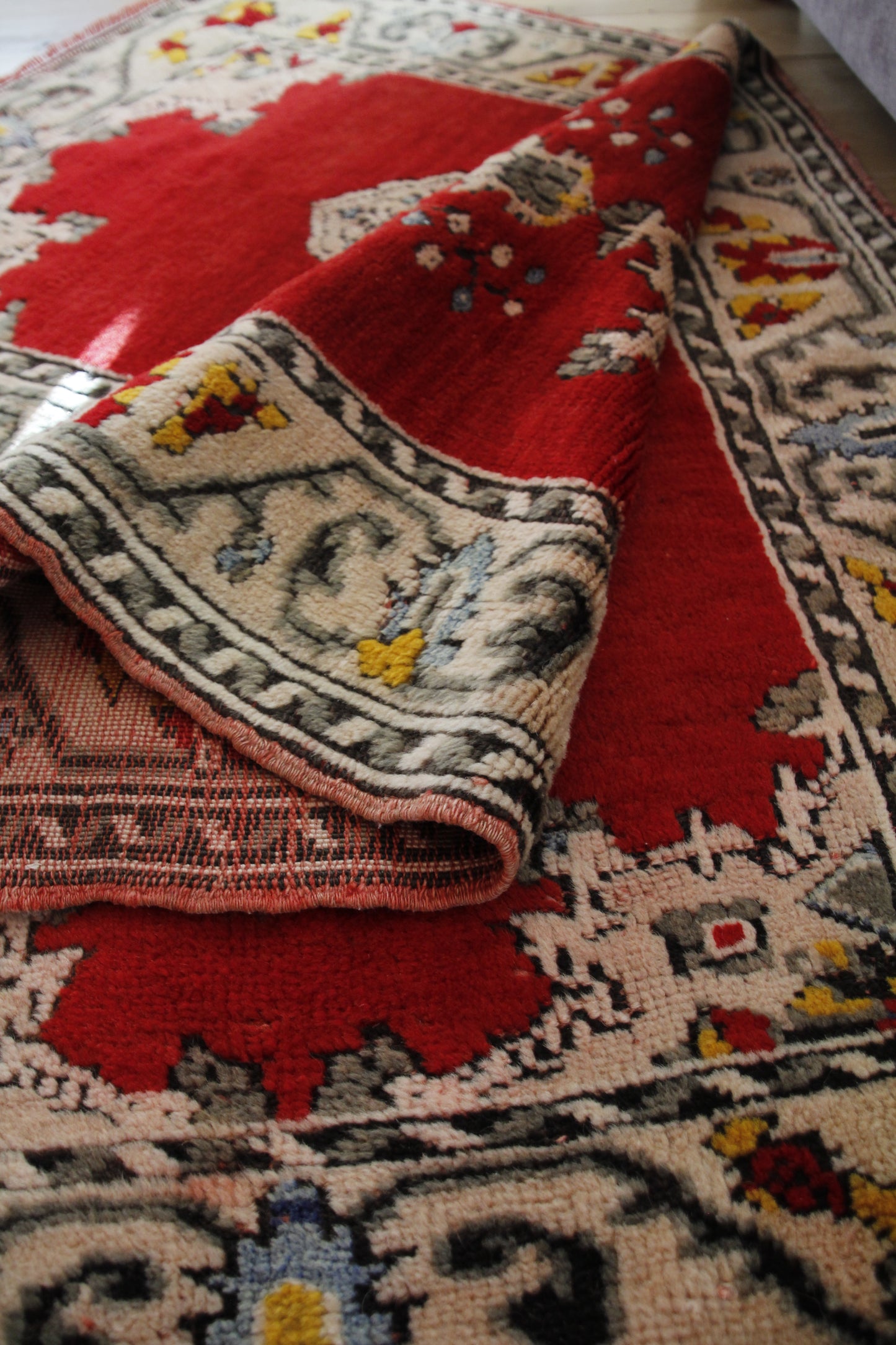 Handmade Vintage Turkish Small Rug 2'11" X 5'8"