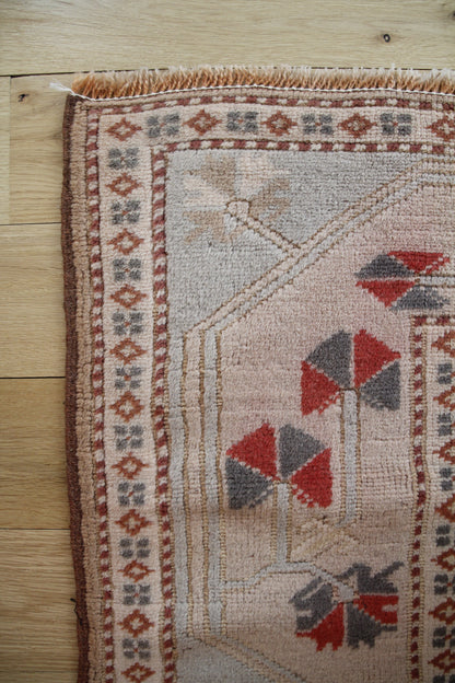 Handmade Vintage Turkish Small Rug 2'9" X 4'7"