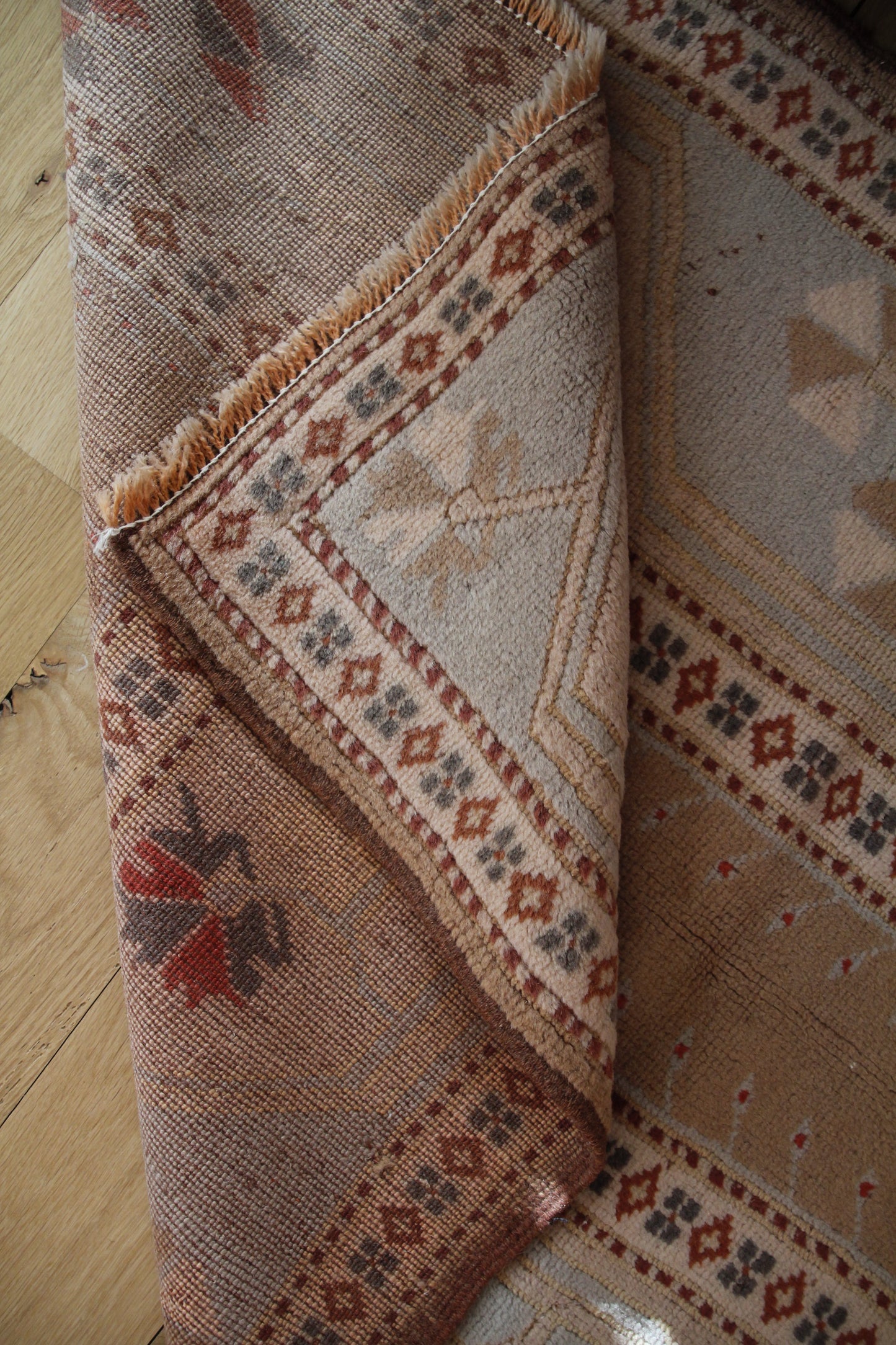Handmade Vintage Turkish Small Rug 2'9" X 4'7"