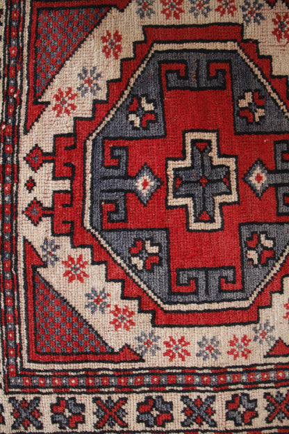Handmade Vintage Turkish Small Rug 2'8" X 4'1"