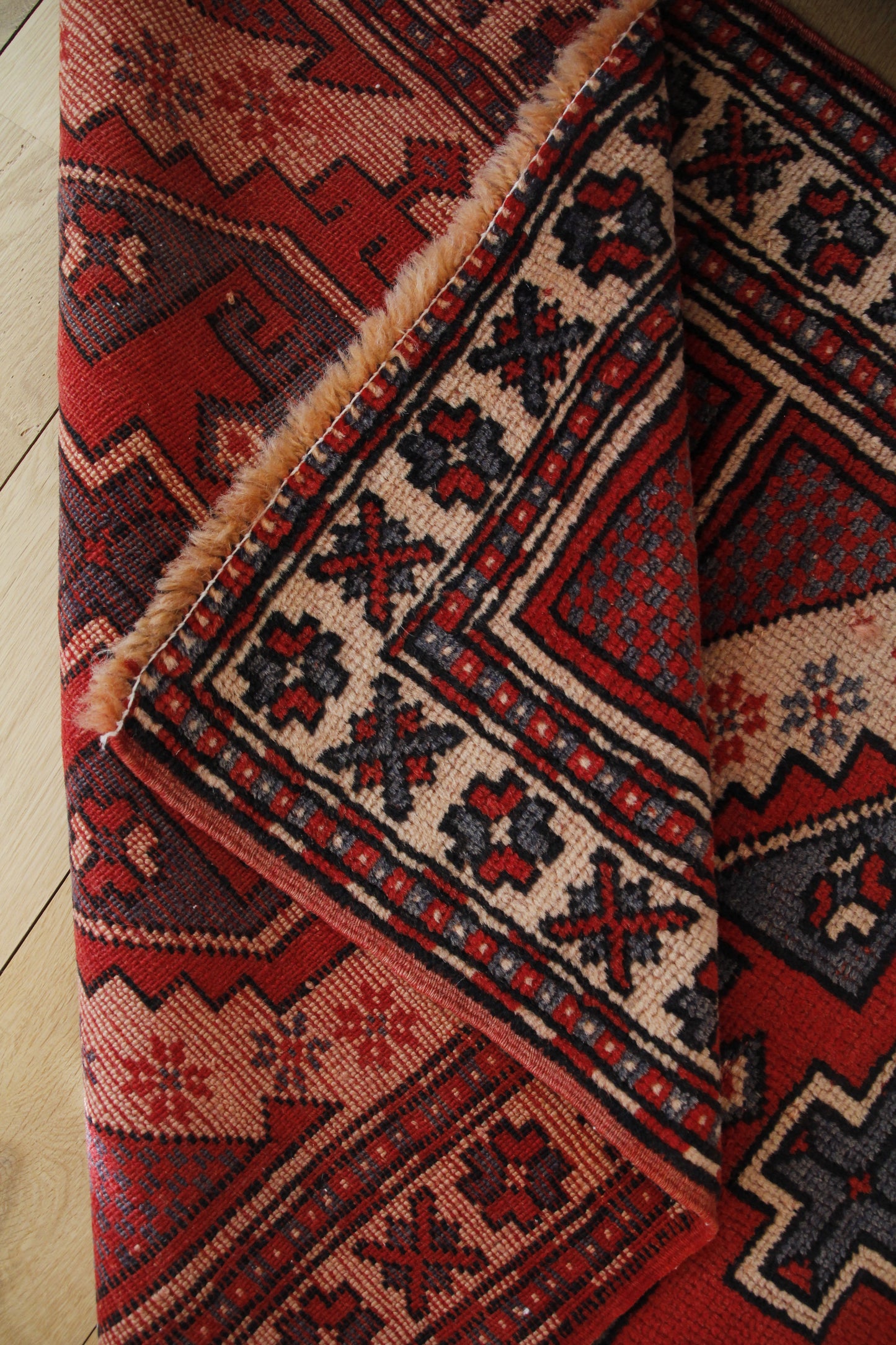 Handmade Vintage Turkish Small Rug 2'8" X 4'1"