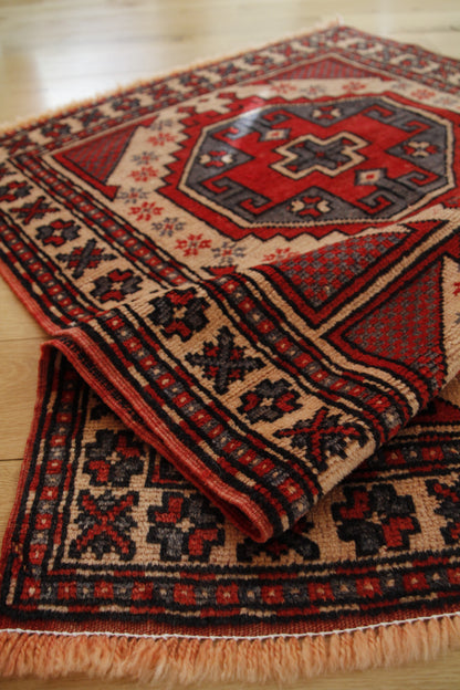 Handmade Vintage Turkish Small Rug 2'8" X 4'1"