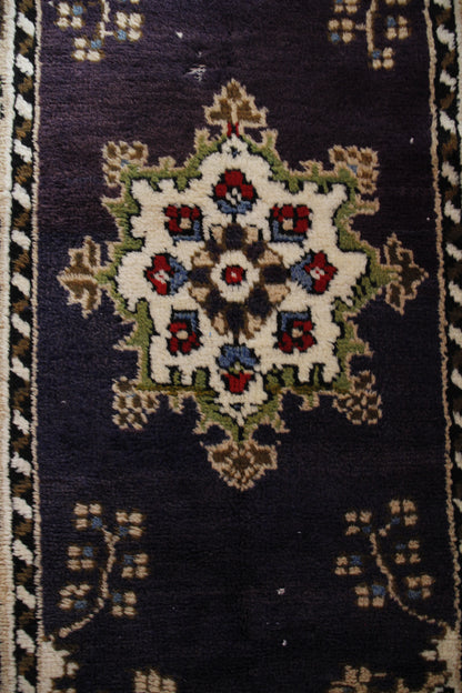 Handmade Vintage Turkish Small Rug 2'8" X 4'11"