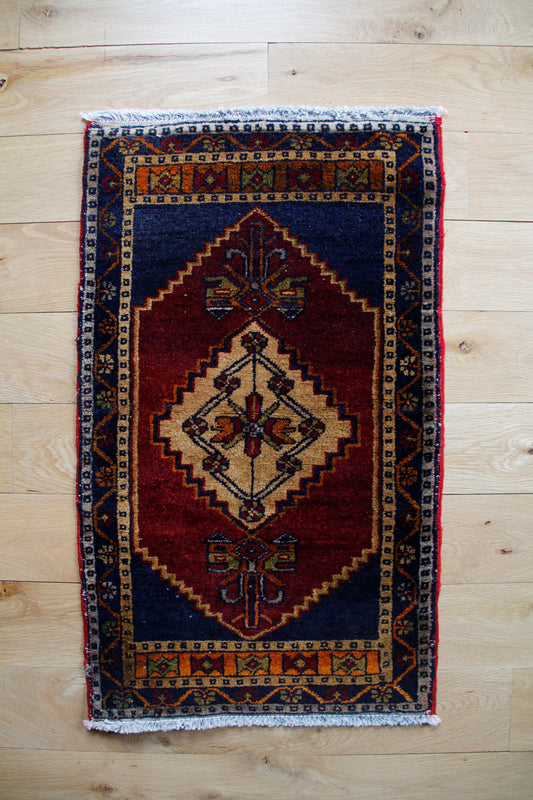 Handmade Vintage Turkish Entryway Rug 1'10" X 3'3"