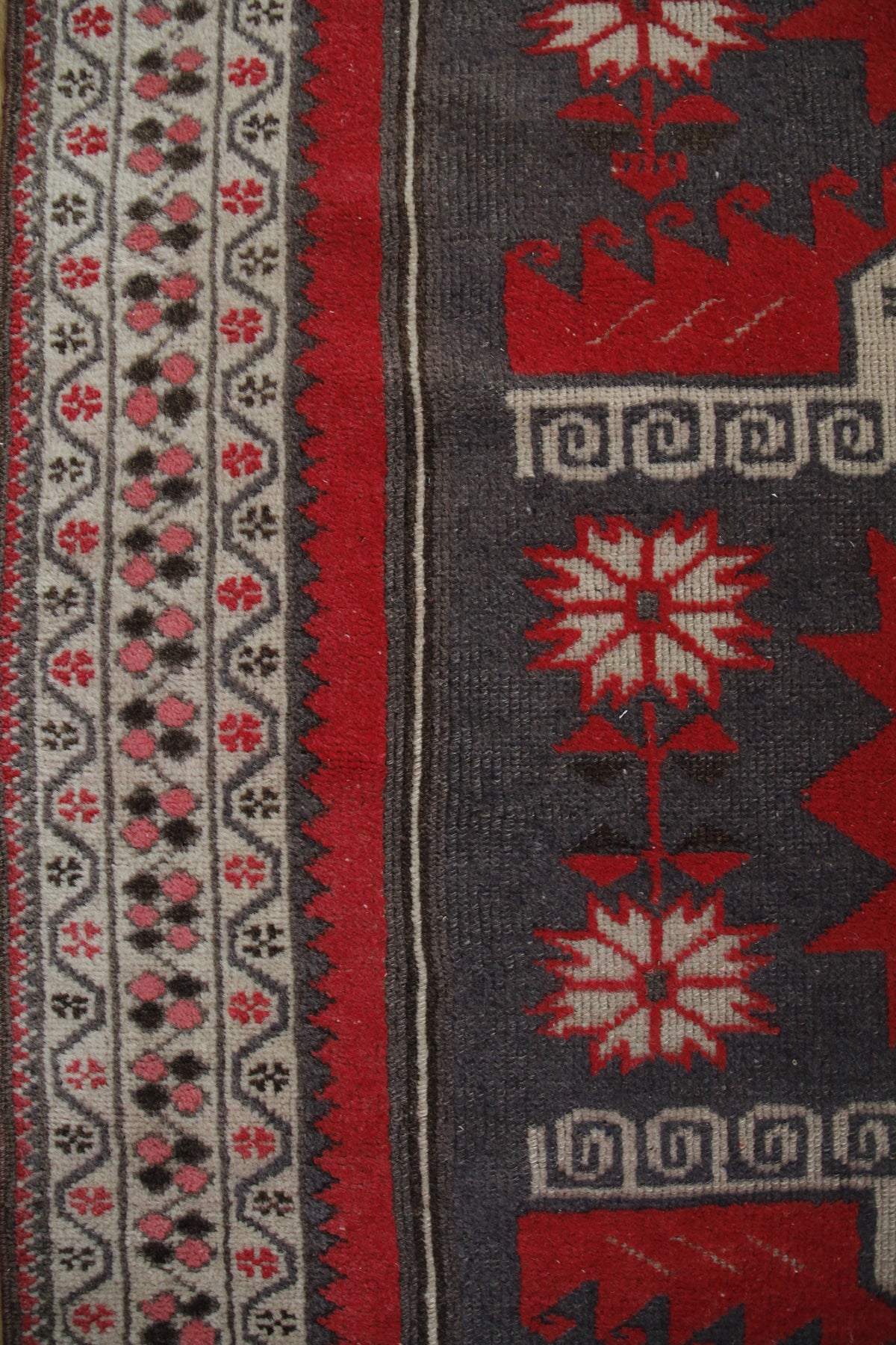 Handmade Vintage Turkish Medium Rug 3'4" X 5'10"
