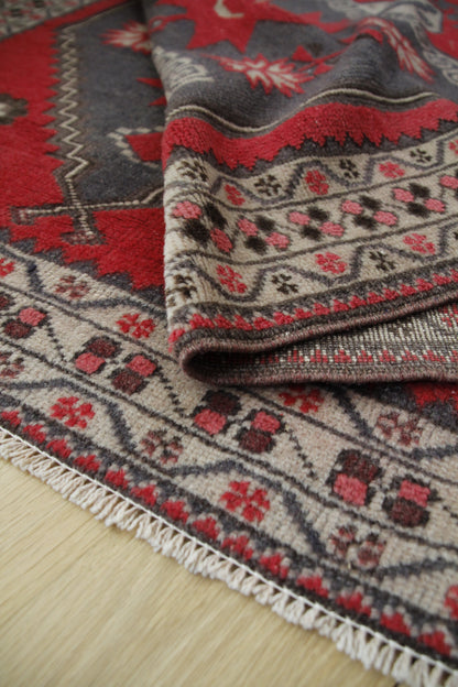 Handmade Vintage Turkish Medium Rug 3'4" X 5'10"