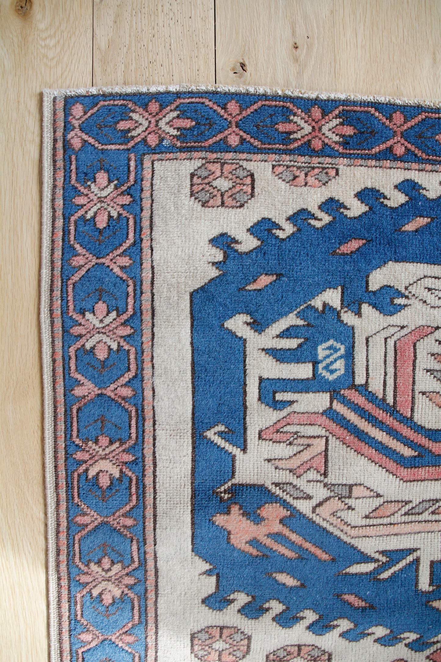 Handmade Vintage Turkish Small Rug 3'2" X 5'8"