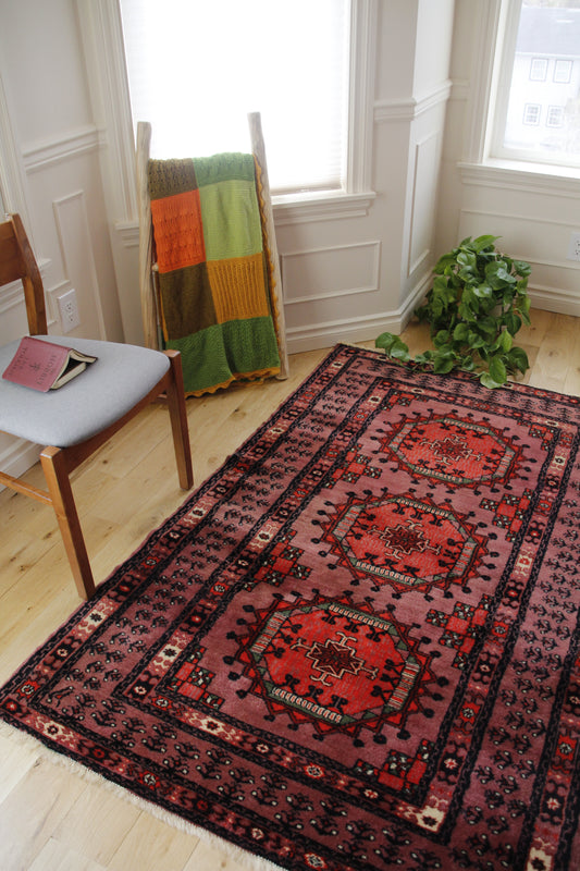 Handmade Vintage Turkish Medium Rug 4' X 6'4"
