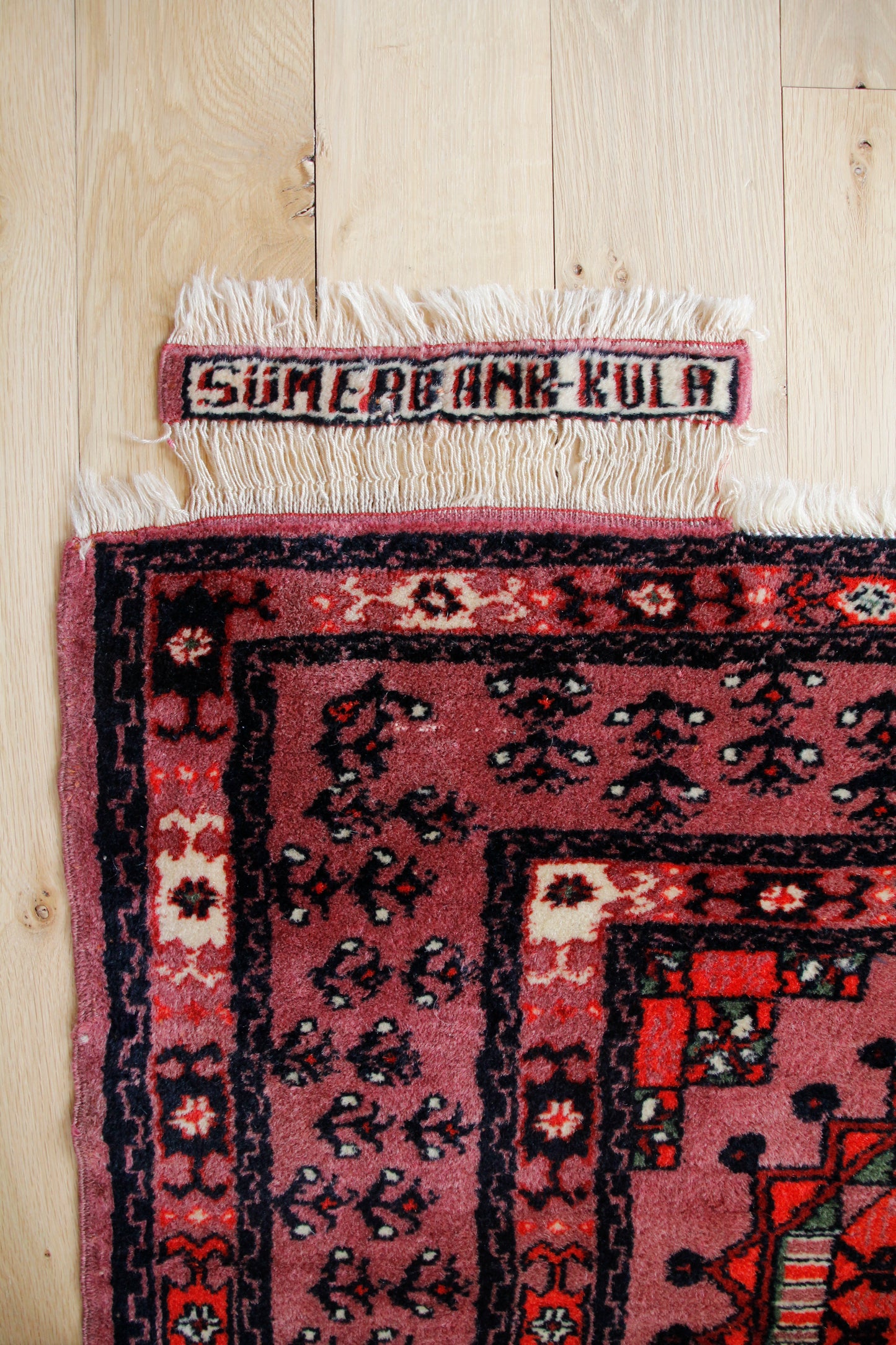 Handmade Vintage Turkish Medium Rug 4' X 6'4"