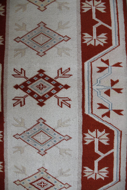 Handmade Vintage Turkish Runner 2'5" X 7'8"