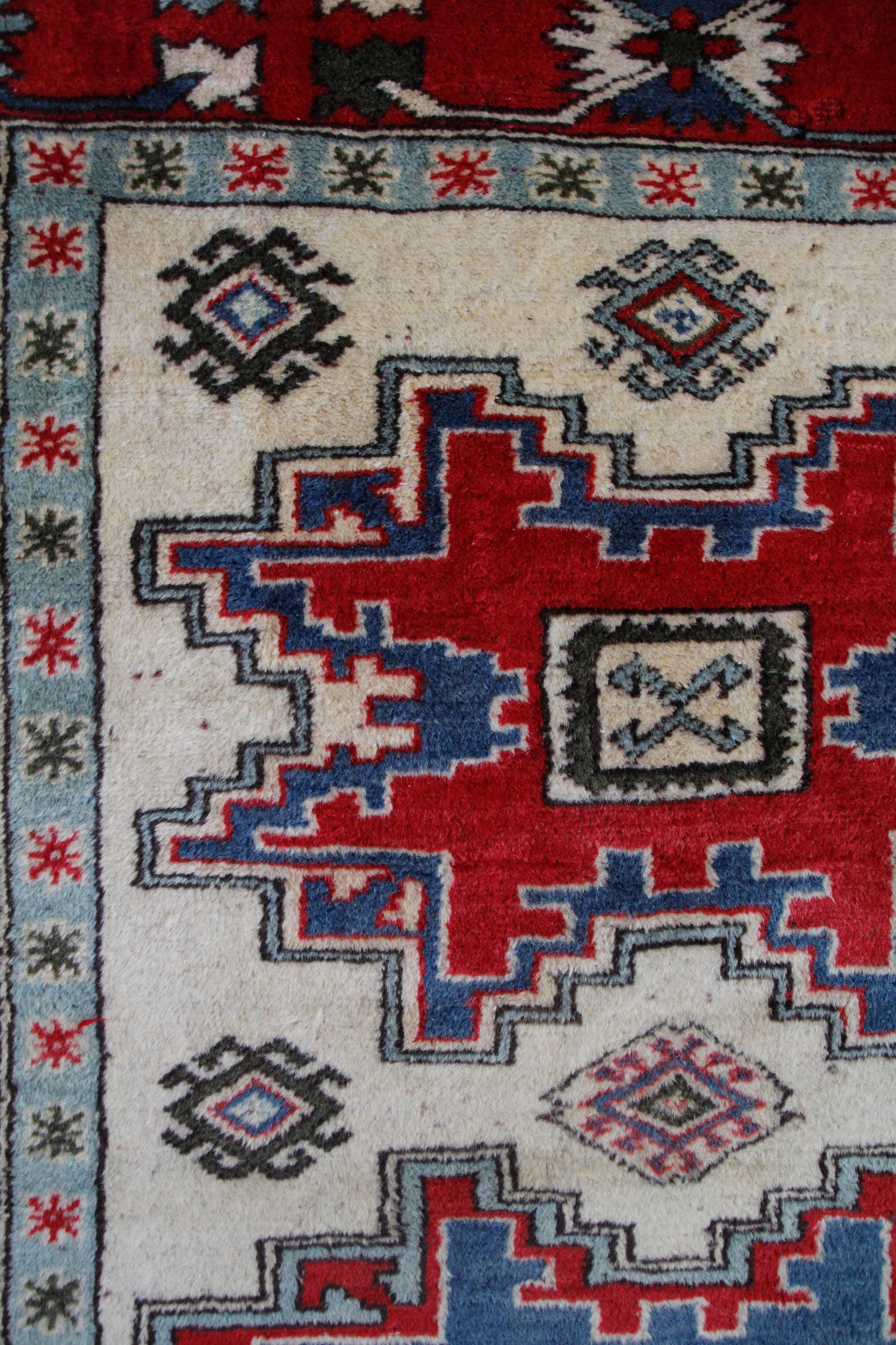Handmade Vintage Turkish Medium Rug 4'9" X 7'