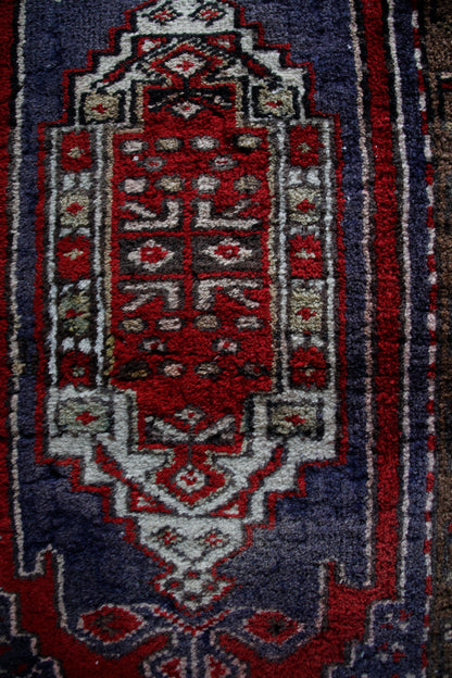 Handmade Vintage Turkish Entryway Rug 1'9" X 3'1"