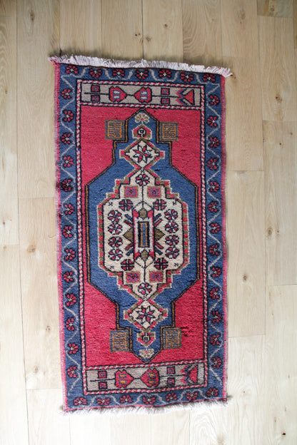 Handmade Vintage Turkish Entryway Rug 1'8" X 3'7"