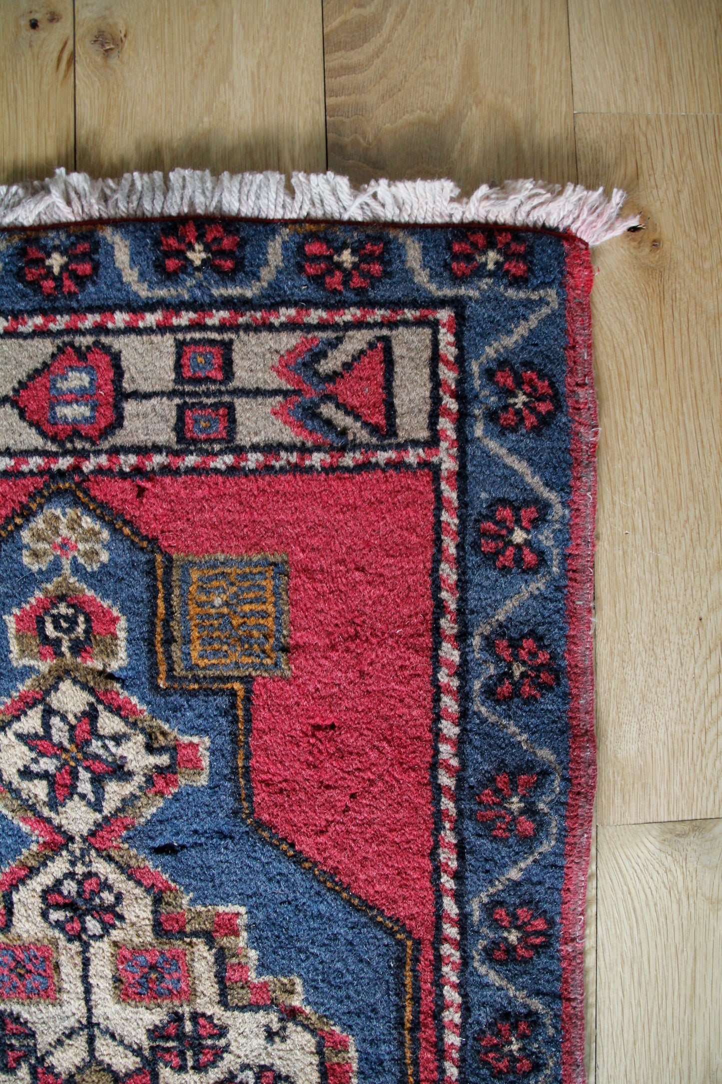 Handmade Vintage Turkish Entryway Rug 1'8" X 3'7"