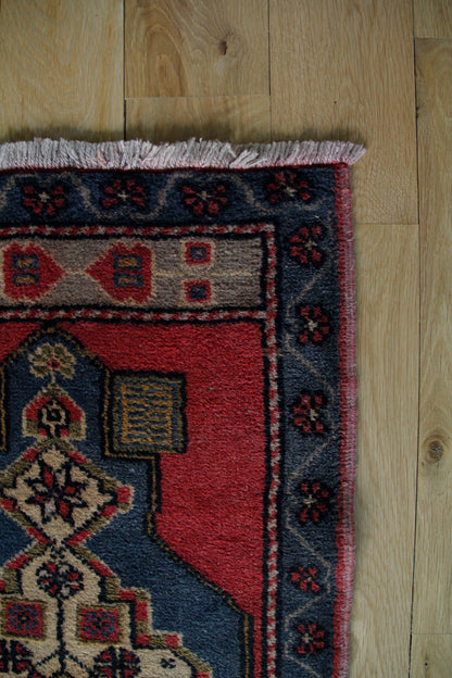 Handmade Vintage Turkish Entryway Rug 1'9" X 3'7"