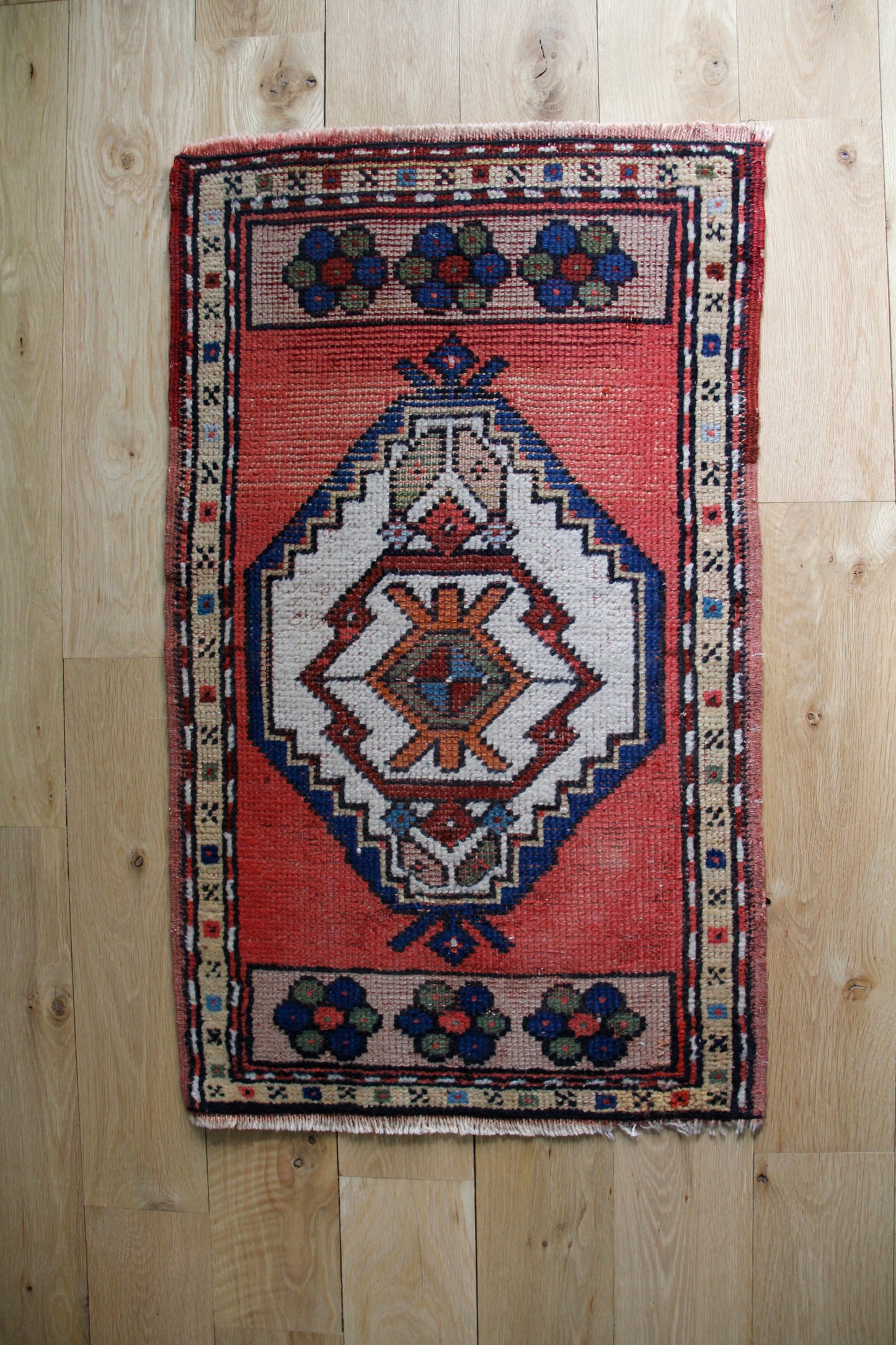 Handmade Vintage Turkish Entryway Rug 1'9" X 3'