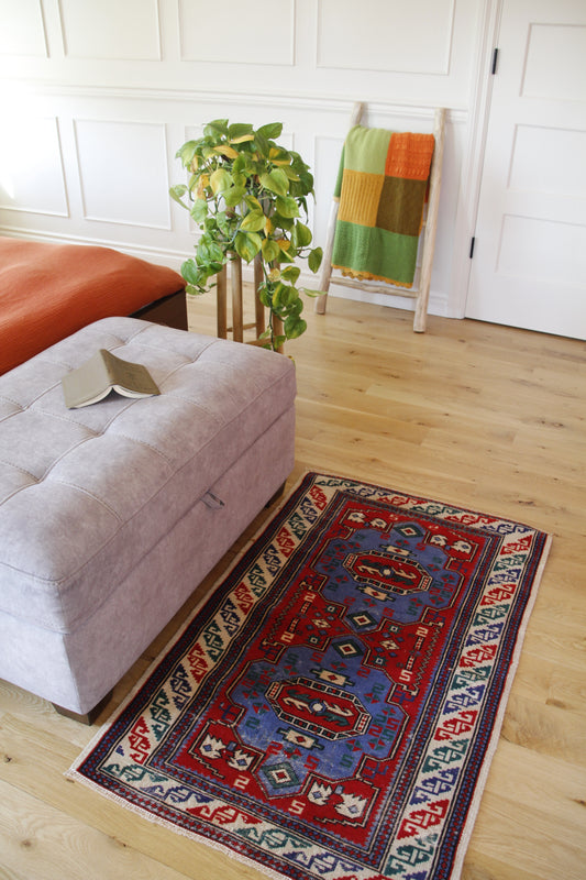 Handmade Vintage Turkish Small Rug 2'6" X 3'11"
