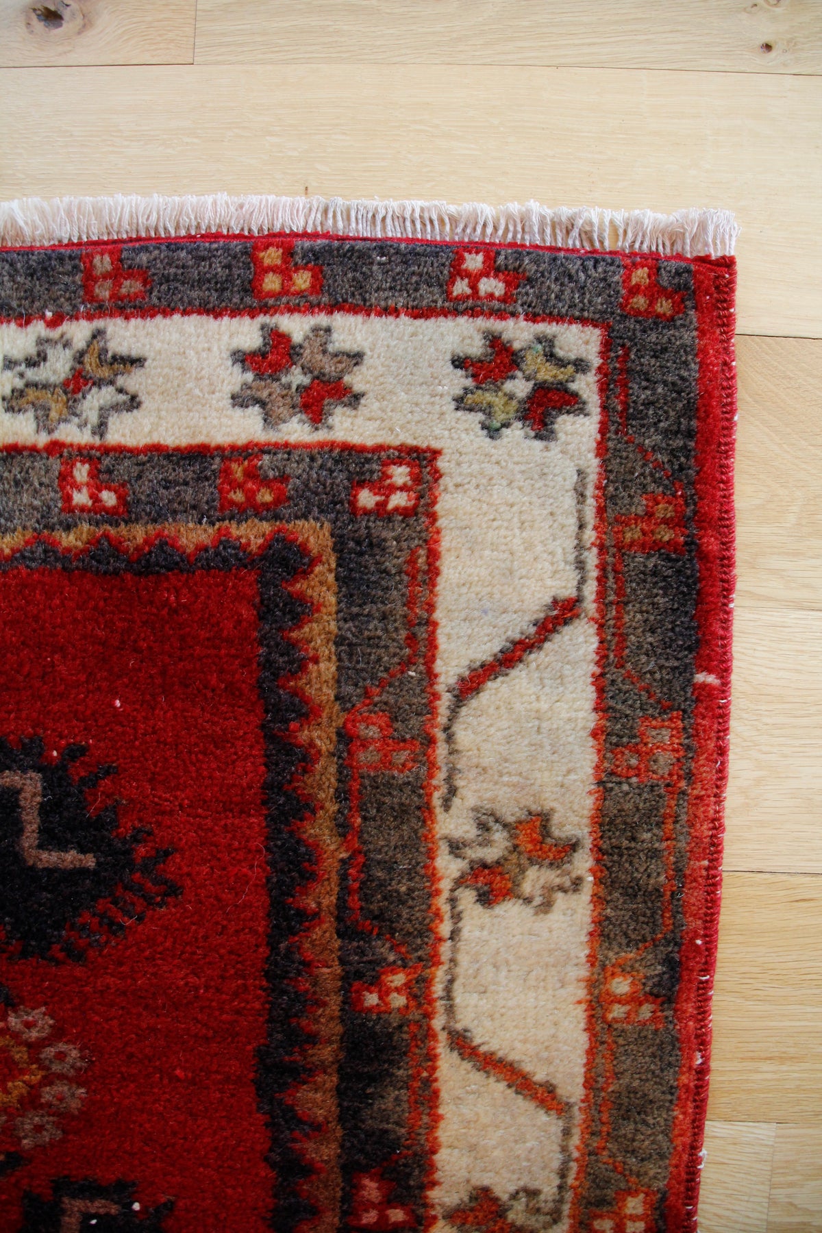 Handmade Vintage Turkish Runner 3'2" X 6'10"