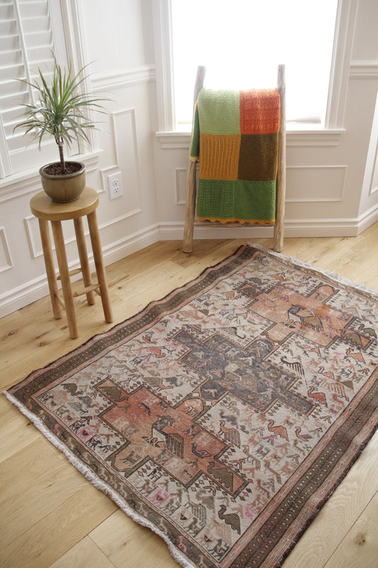 Handmade Vintage Medium Rug 3'6" X 4'10"