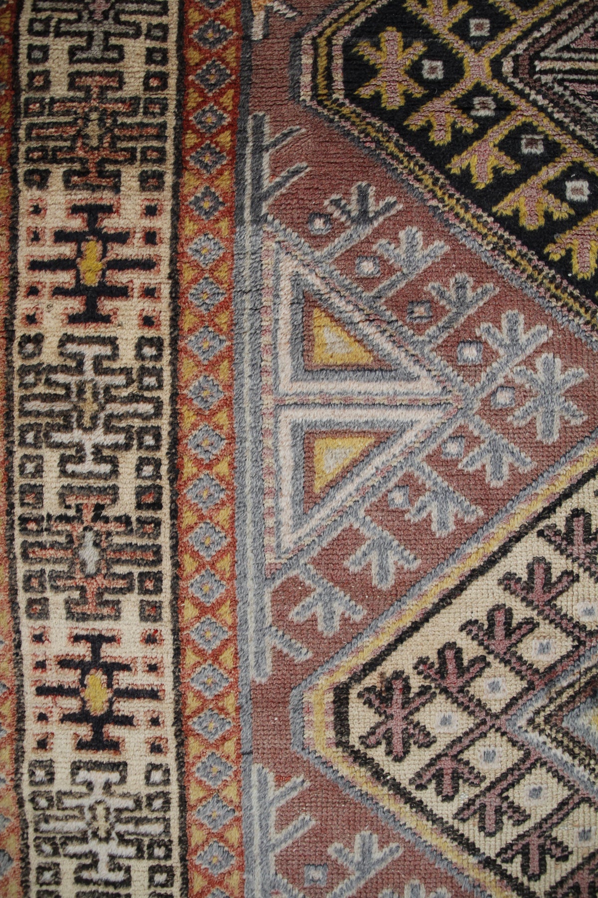 Handmade Vintage Turkish Medium Rug 3'5" X 5'11"