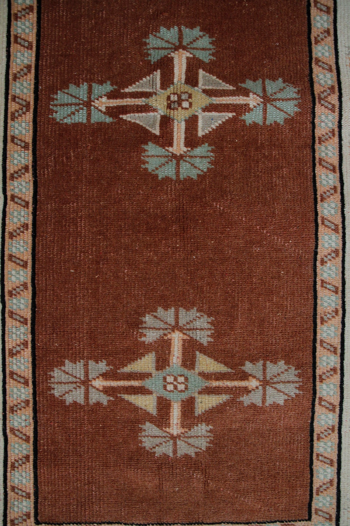 Handmade Vintage Turkish Medium Rug 4'3" X 5'8"